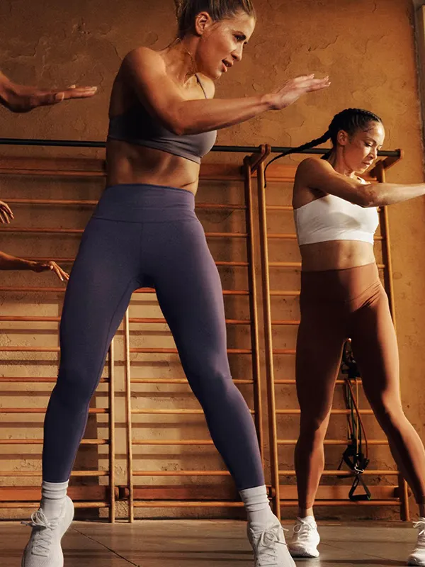 Custom Activewear Solutions For Influencers