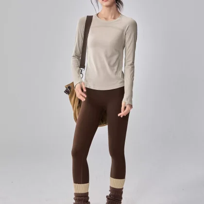 Women's Seamless Long Sleeve Active Top with Jacquard Fabric for OEM Activewear Manufacturing