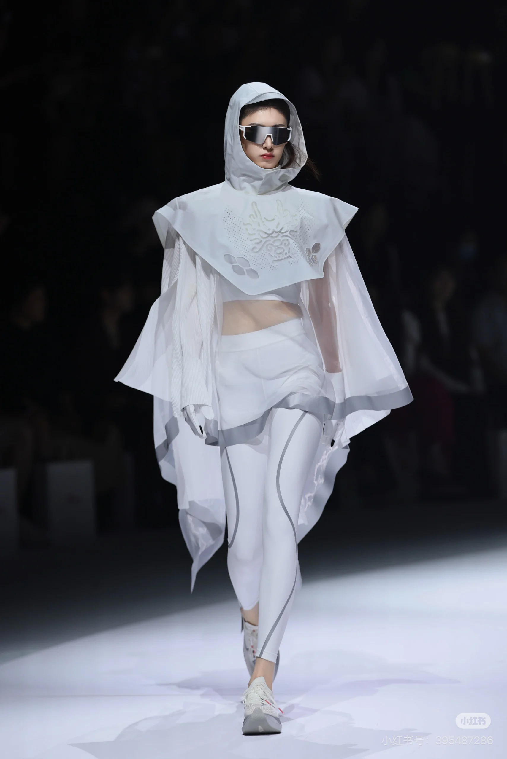 Custom Activewear Order Support for Global Designers
