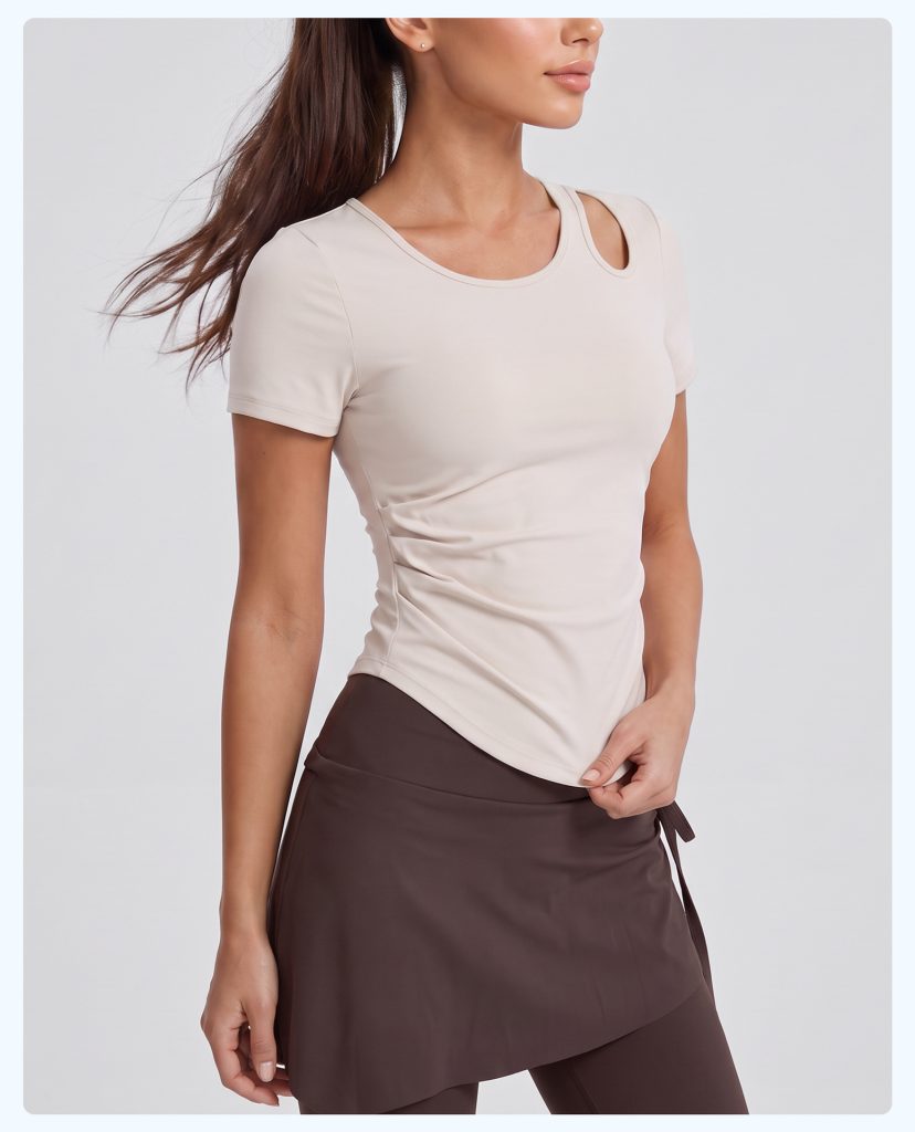 Women's Built-in Bra Yoga Top – Slim Fit & Stylish Activewear