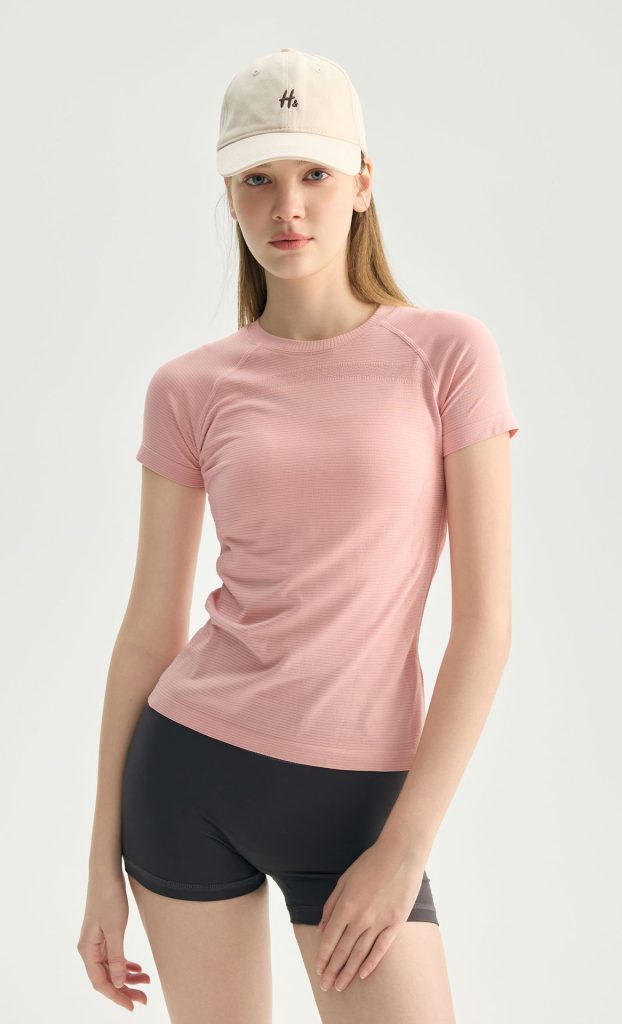 Premium Women's Seamless Workout T-Shirt for Wholesale Activewear