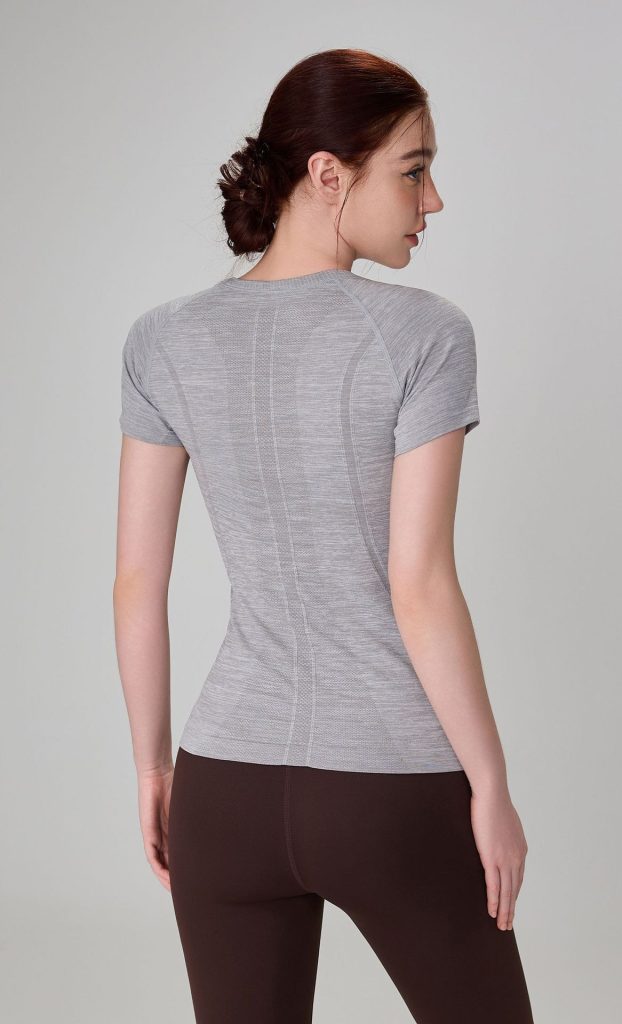 Premium Women's Seamless Yoga Workout T-Shirt for Wholesale Activewear