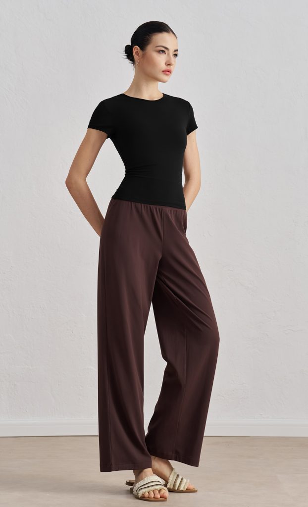 Premium Women's Slim Fit Workout T-Shirt for Wholesale Activewear