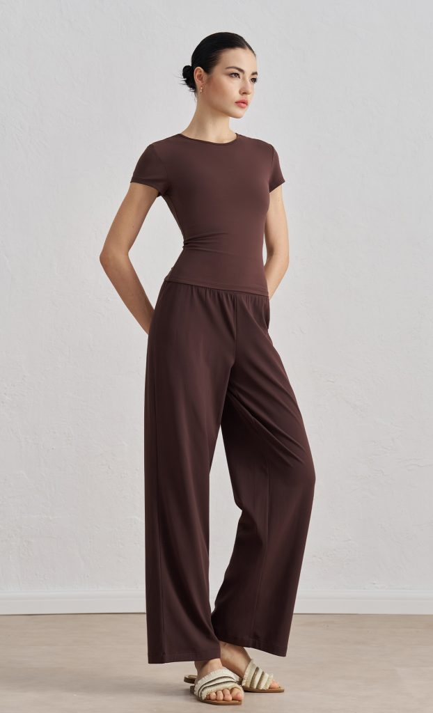 Premium Women's Slim Fit Workout T-Shirt for Wholesale Activewear