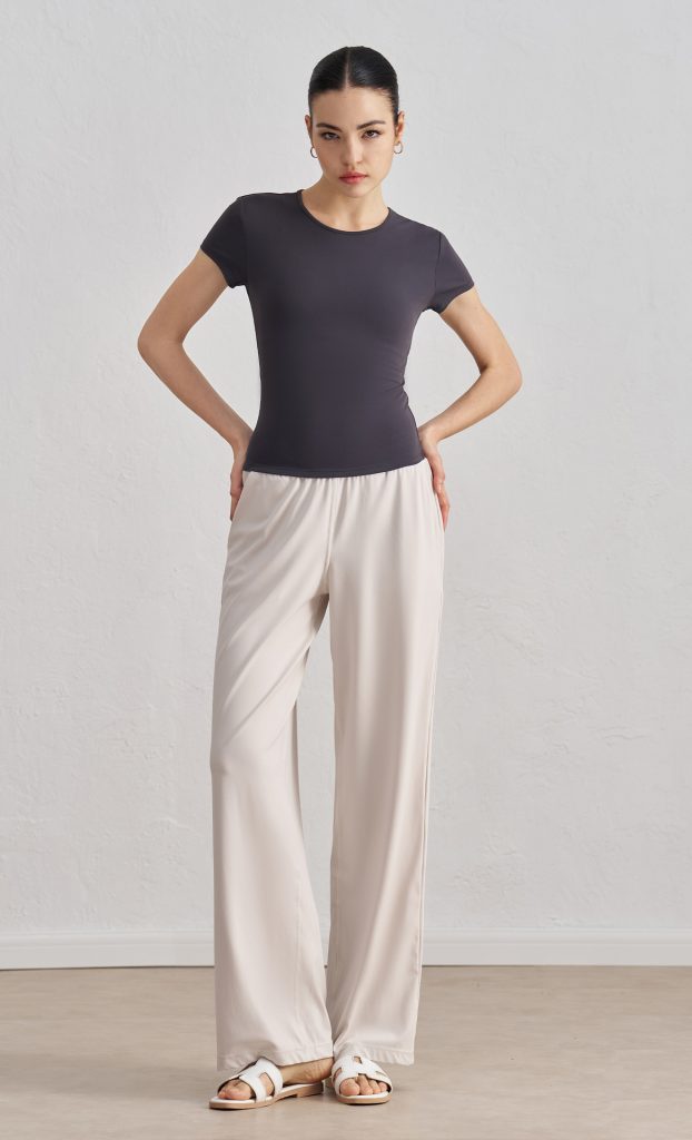 Premium Women's Slim Fit Workout T-Shirt for Wholesale Activewear